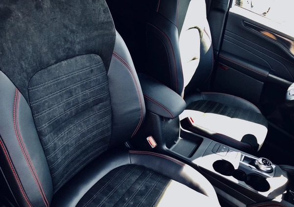 Ford Kuga cena 181500 przebieg: 5, rok produkcji 2024 z Włodawa małe 352
